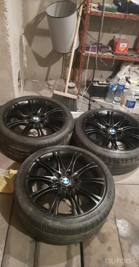 BMW, valuveljed