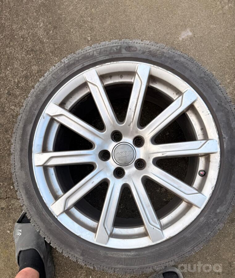 Audi, valuveljed