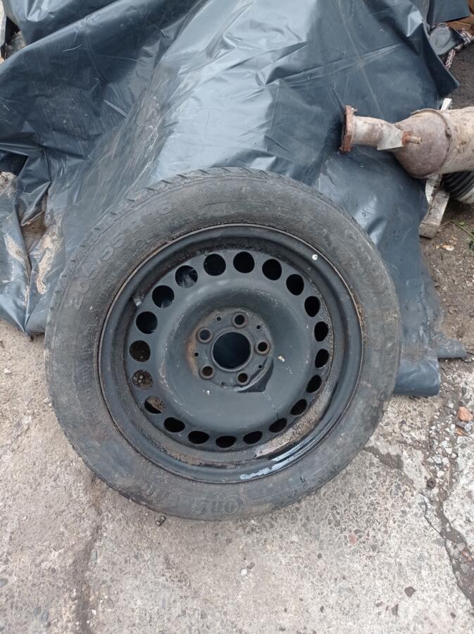 Audi VW, valuveljed