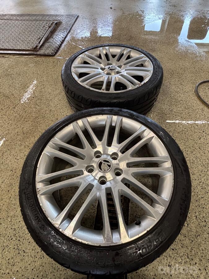 Skoda, valuveljed