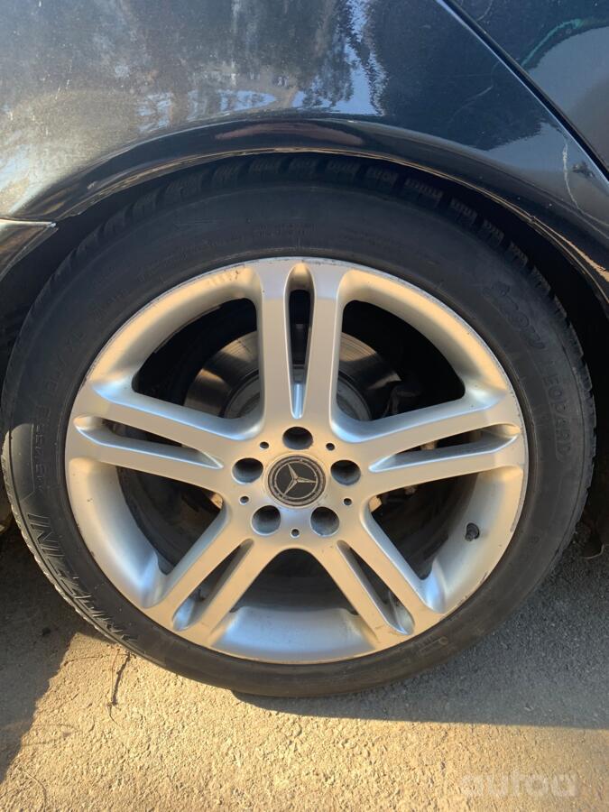 Mercedes Benz, valuveljed