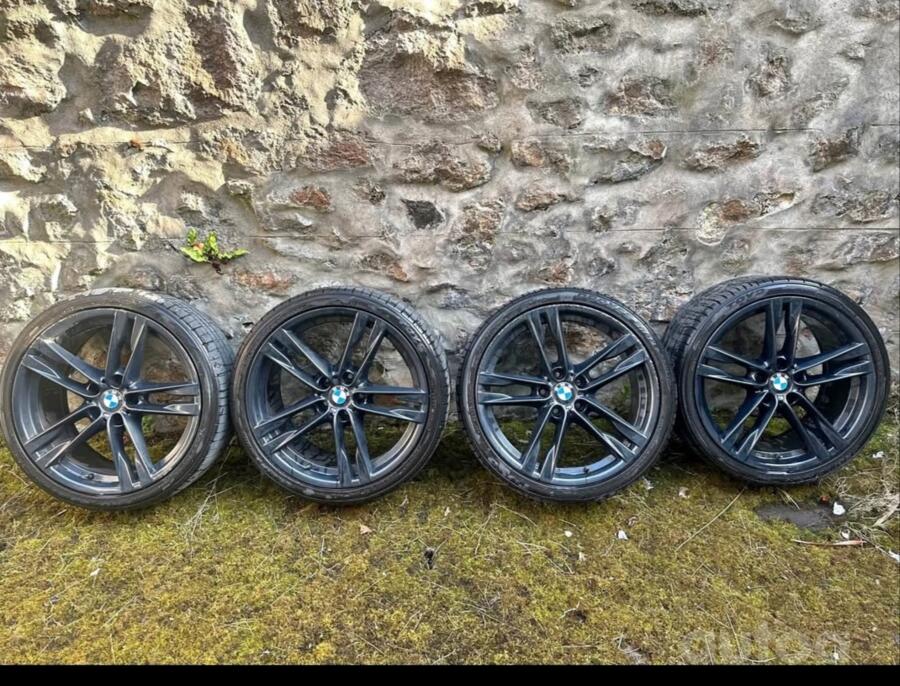 BMW, valuveljed