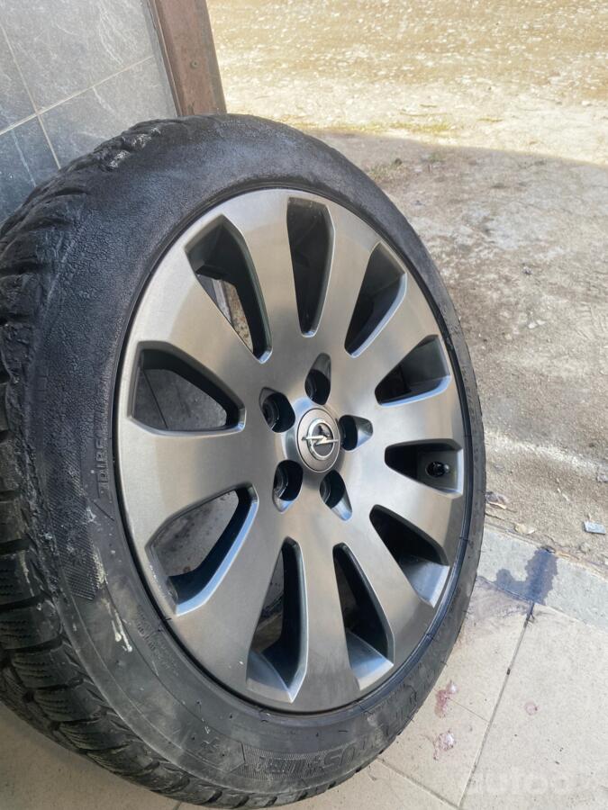 Opel, valuveljed