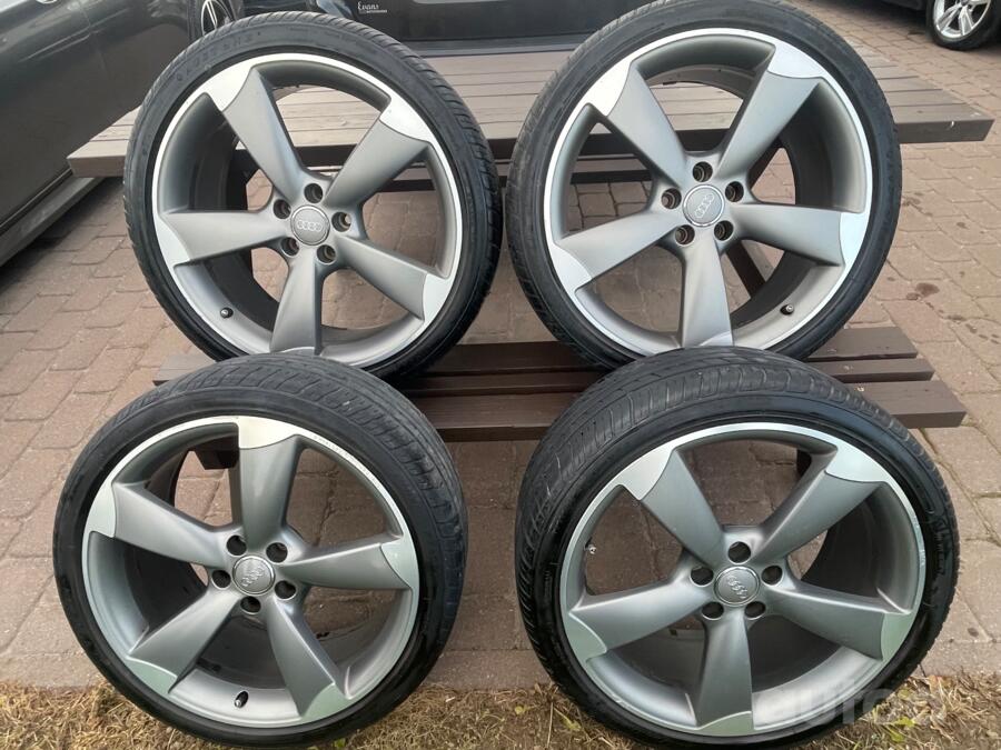 Audi, valuveljed