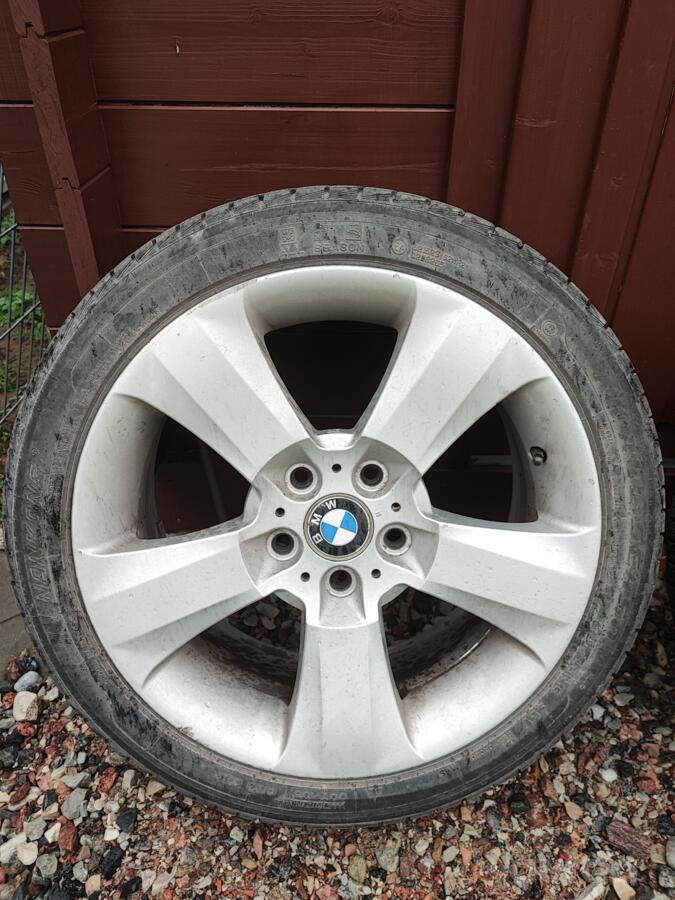 BMW, valuveljed