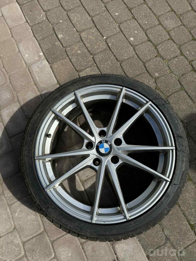 BMW, valuveljed