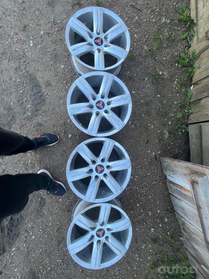 Mitsubishi, valuveljed