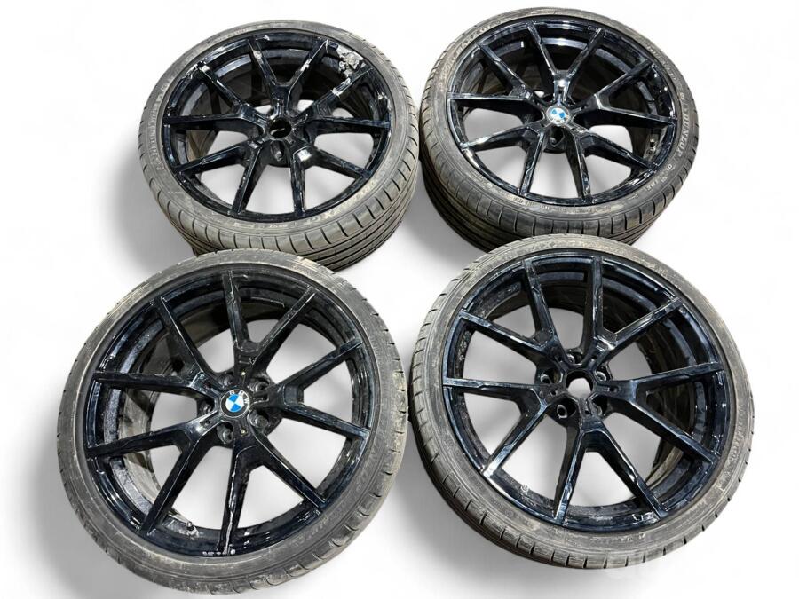 BMW, valuveljed