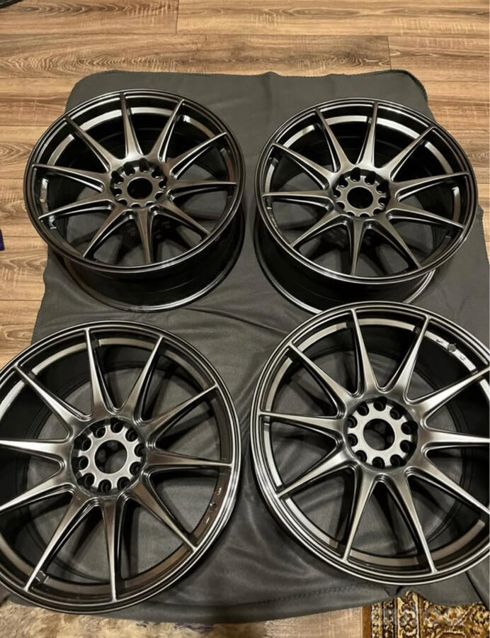 Japan Racing, valuveljed