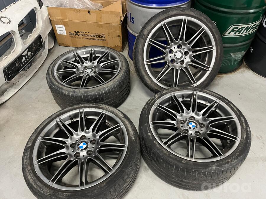 Bmw, valuveljed