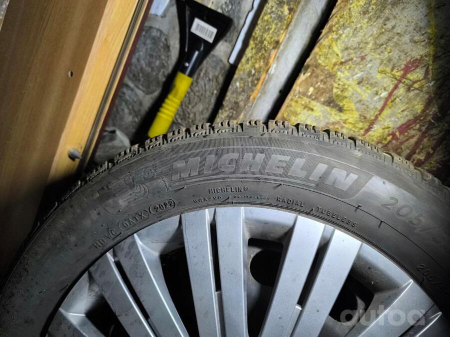 Michelin, valuveljed