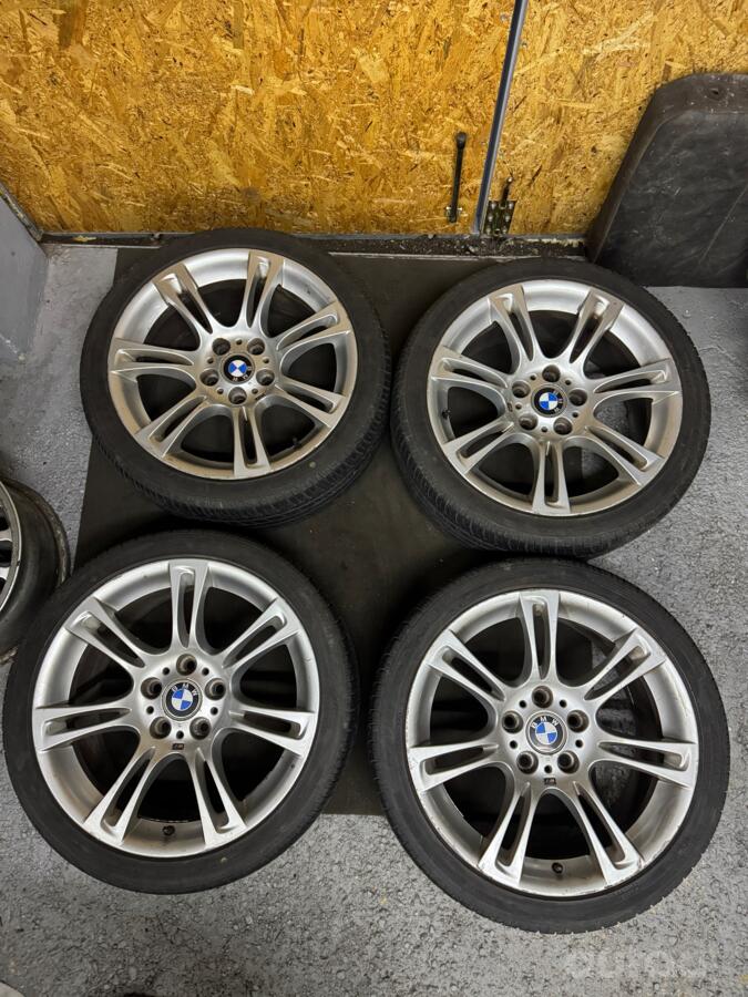 BMW, valuveljed