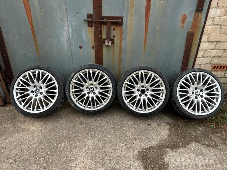 Bmw, valuveljed