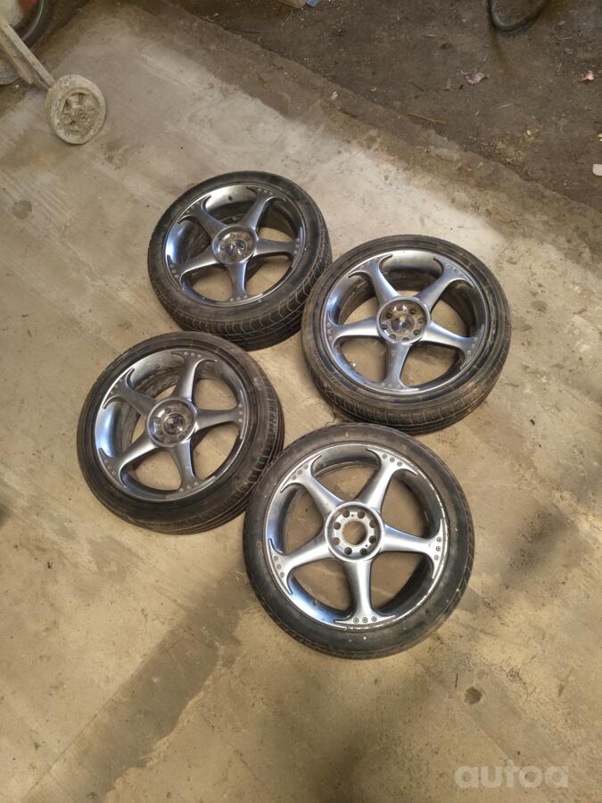 Kosei Japan, valuveljed