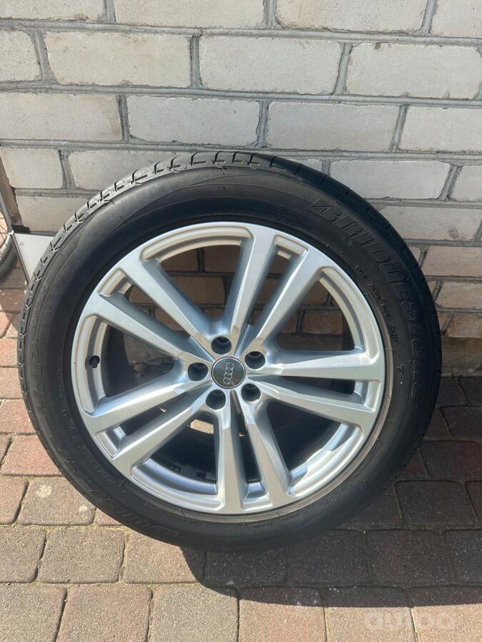 Audi, valuveljed