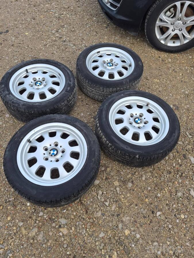 Bmw, valuveljed