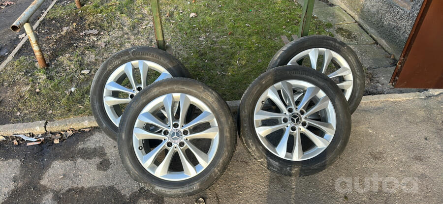 Mercedes benz, valuveljed