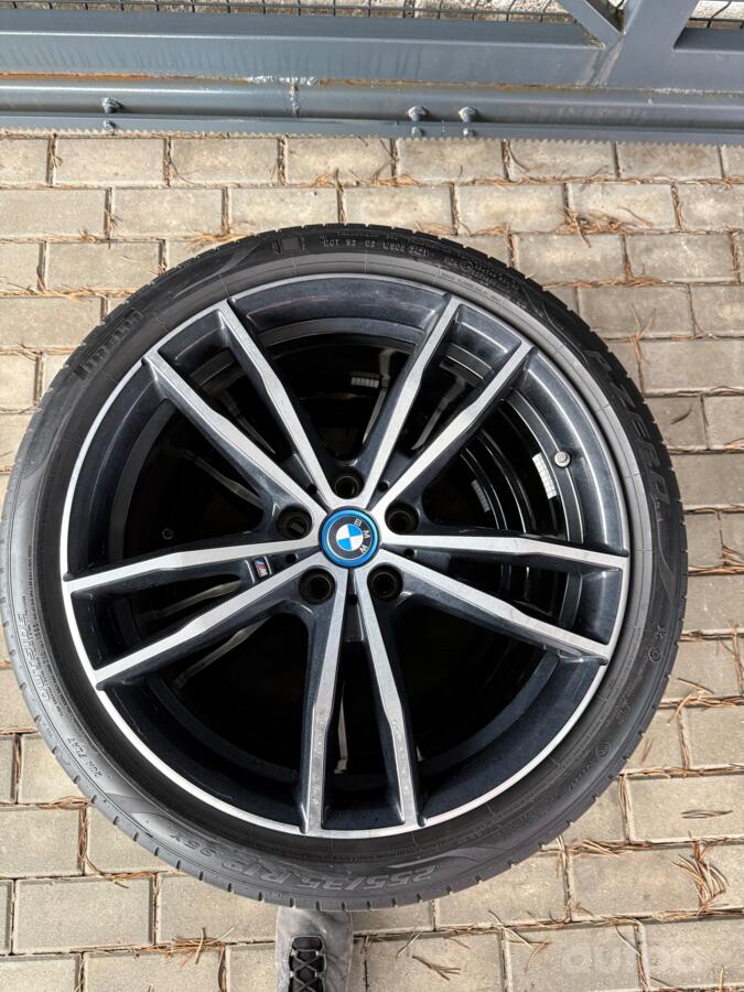 BMW, valuveljed