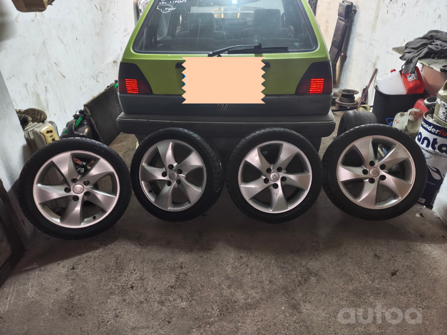 Kia, valuveljed