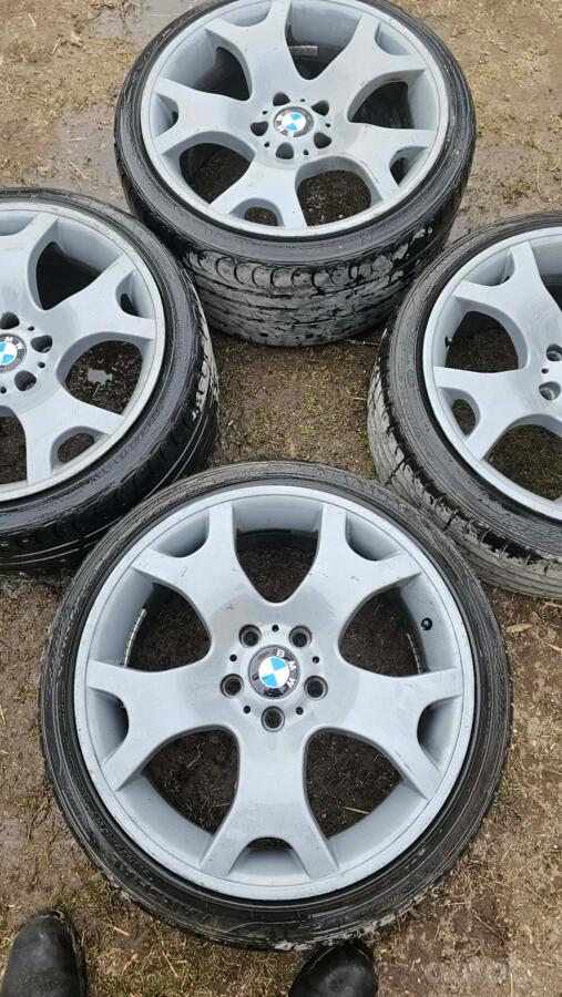 BMW, valuveljed