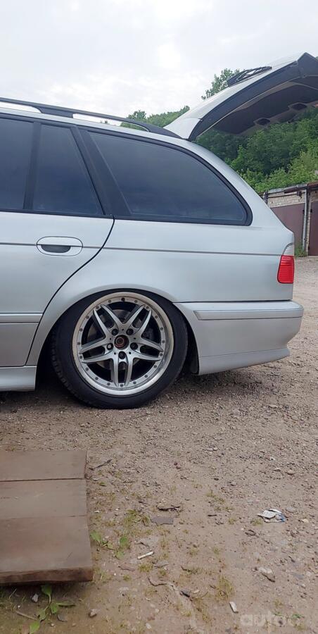 Bmw, valuveljed