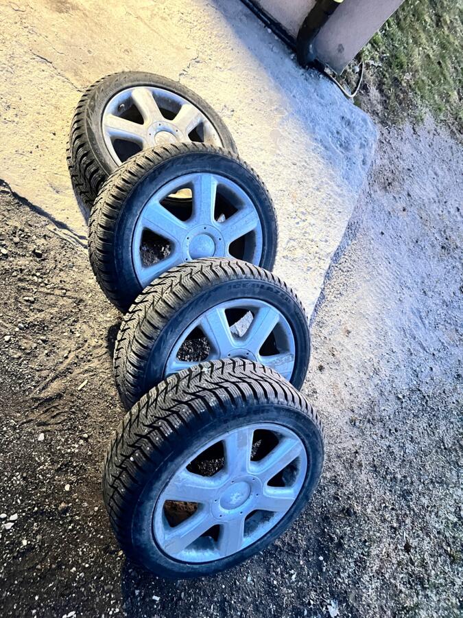 BBS, valuveljed
