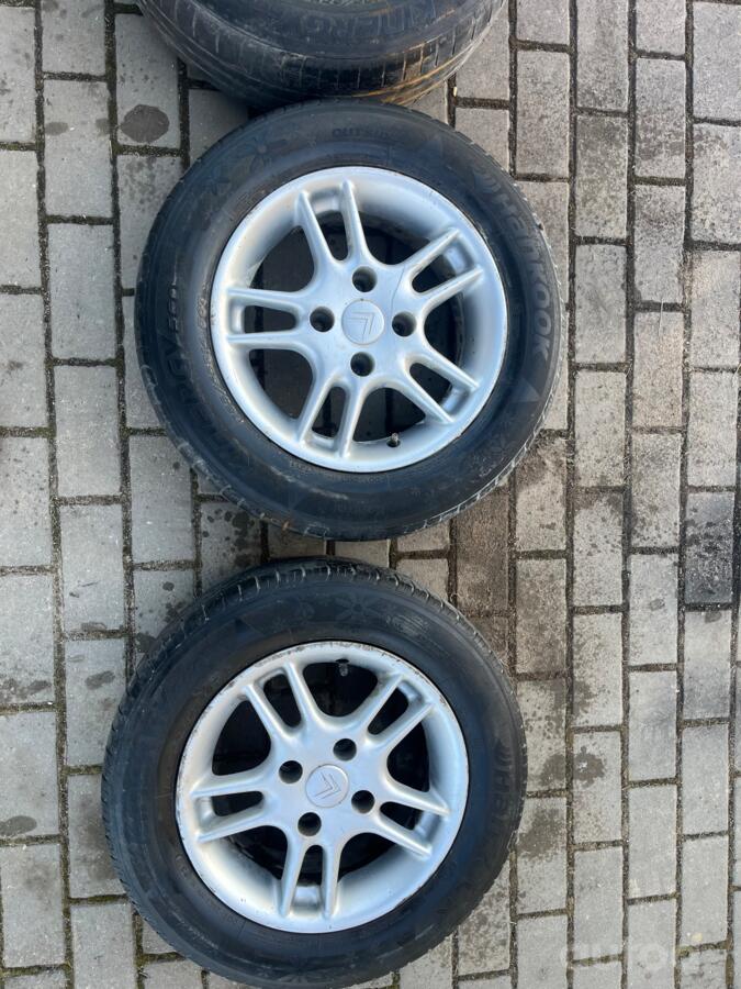 Muu, valuveljed