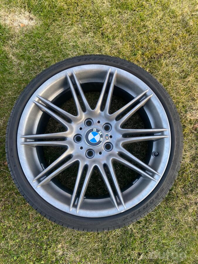Bmw, valuveljed