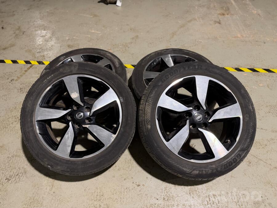 Nissan, valuveljed