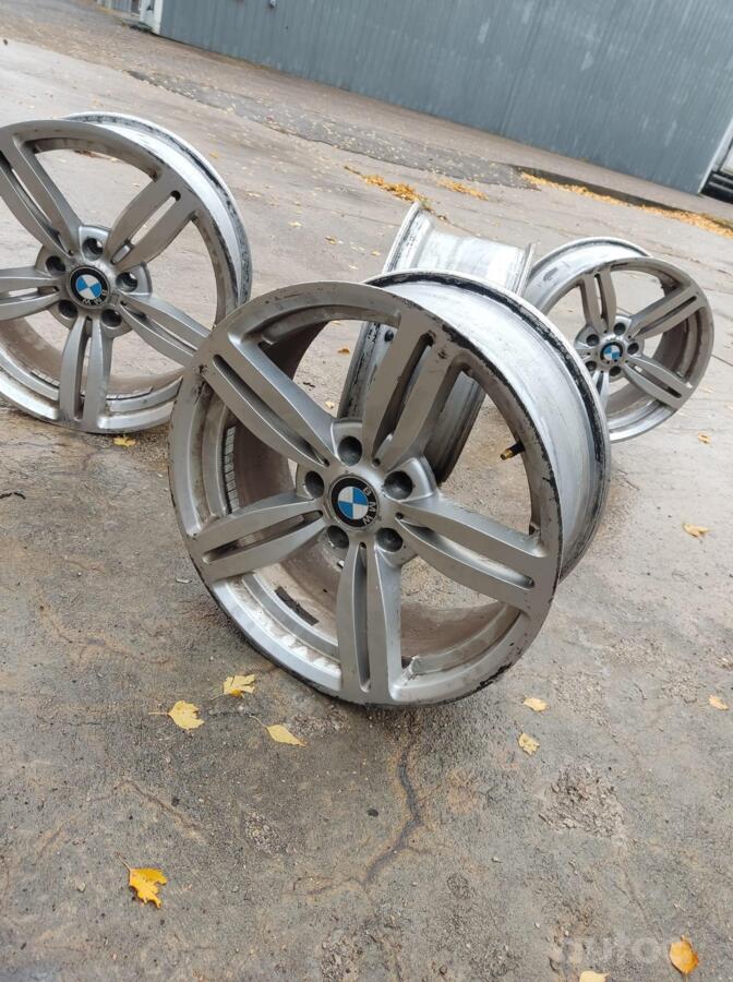 BMW, valuveljed