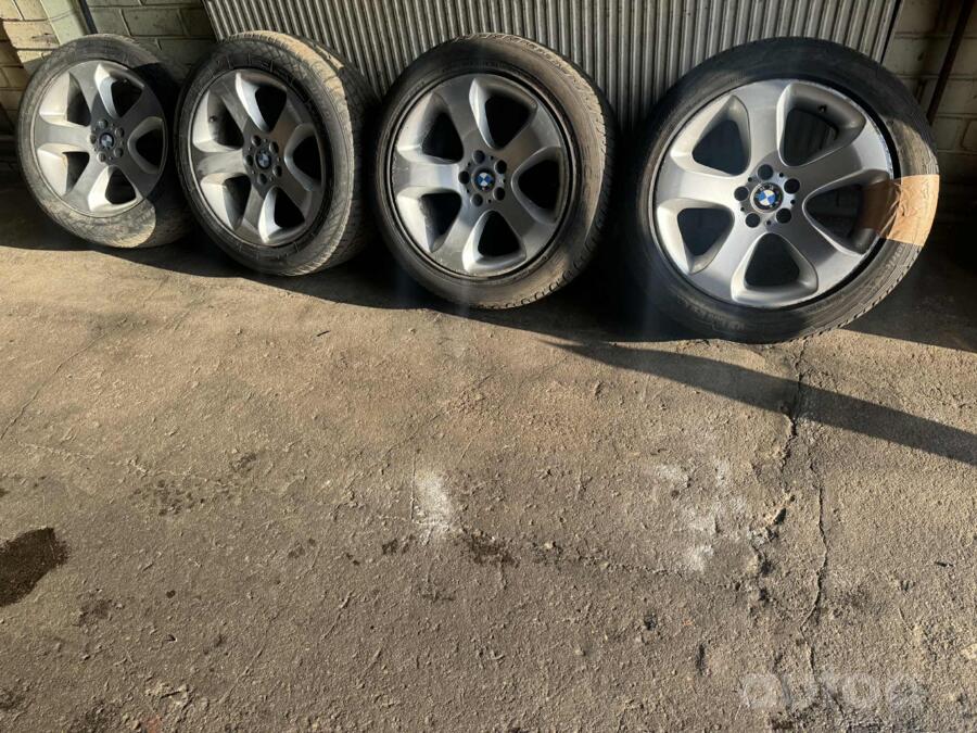 Bmw, valuveljed