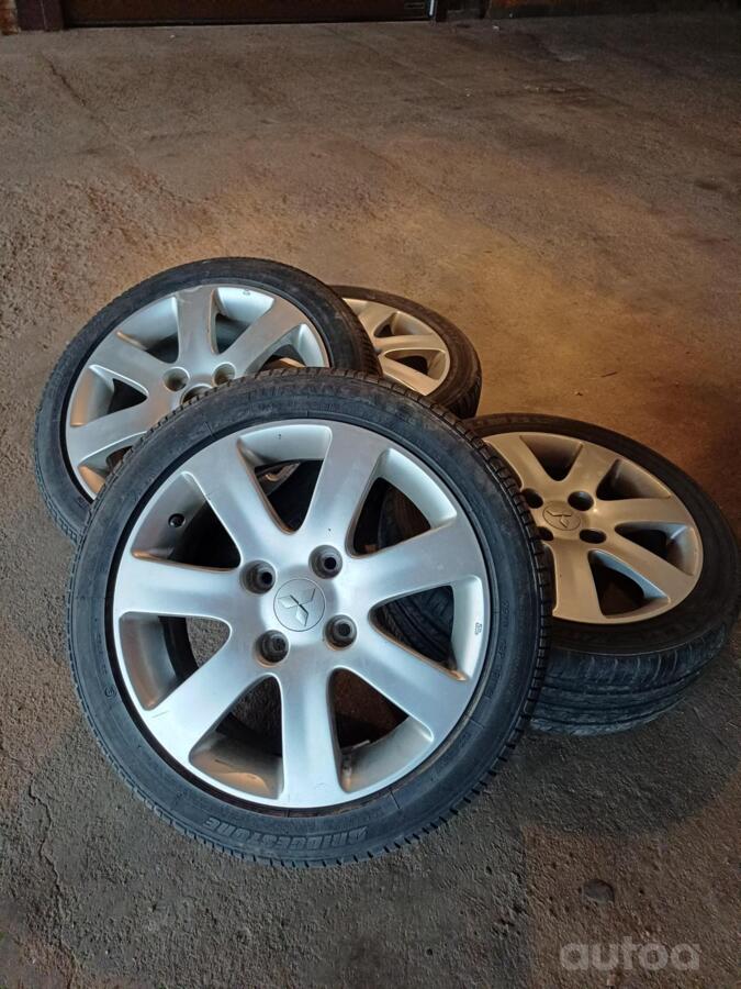 MITSUBISHI, valuveljed