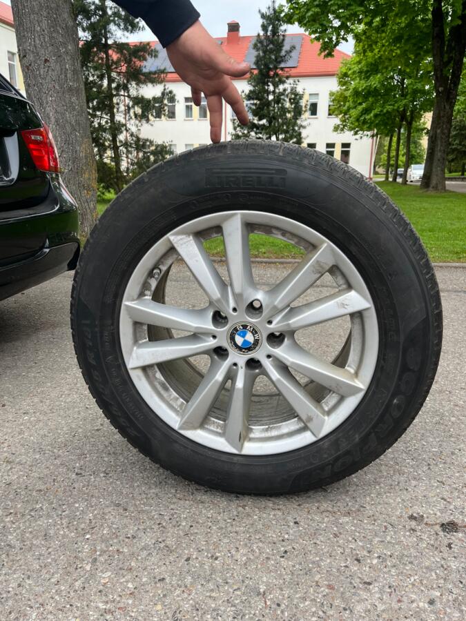 Muu, valuveljed