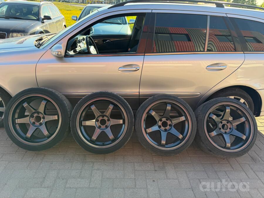 Japan Racing 3, valuveljed