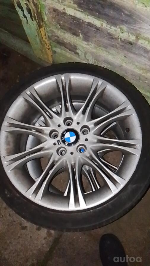 BMW, valuveljed