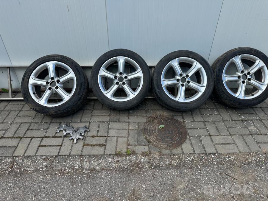 Audi, valuveljed