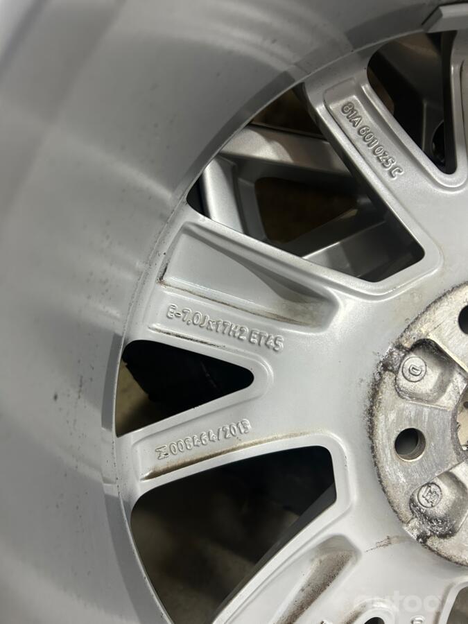 Audi, valuveljed