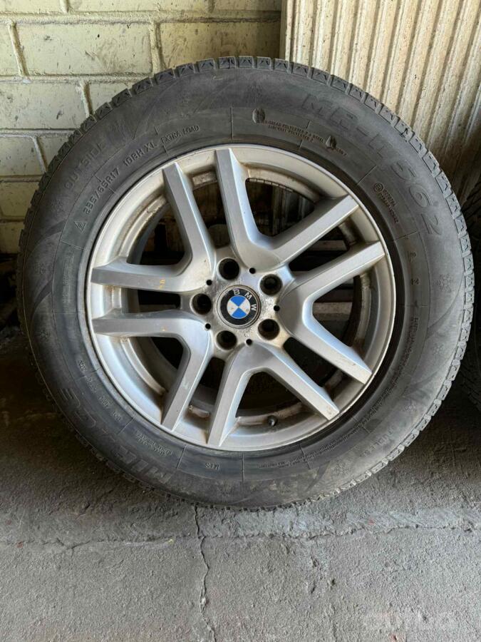 Bmw, valuveljed