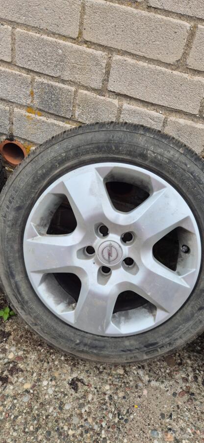 Opel, terasest stantsitud