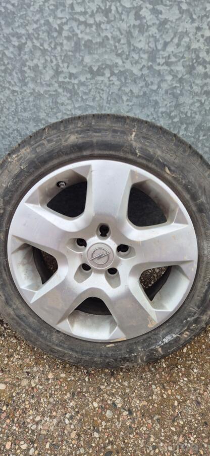 Opel, terasest stantsitud