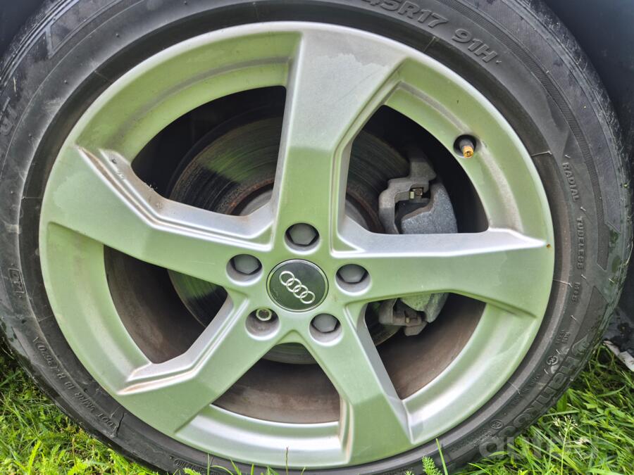 Audi, valuveljed
