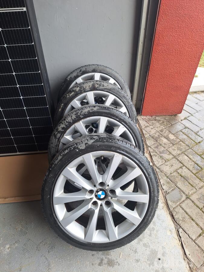 BMW, valuveljed