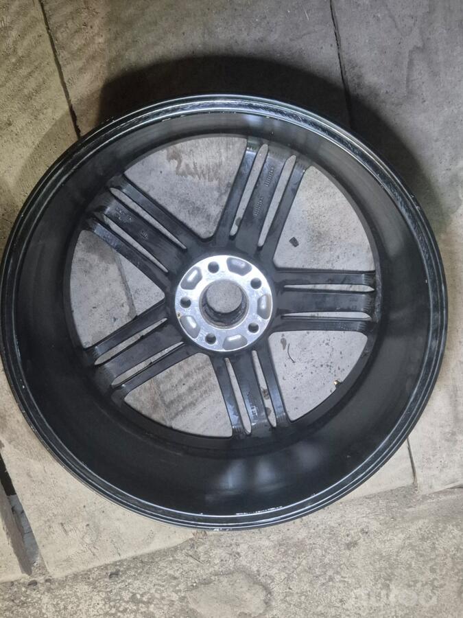 Made in italy, valuveljed