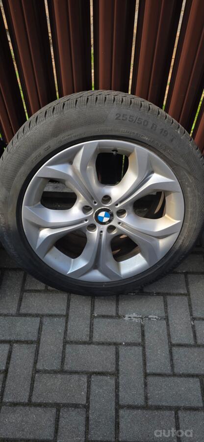 Bmw, valuveljed