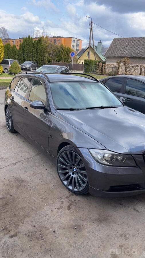 Bmw, valuveljed