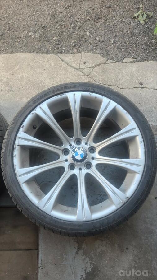 Bmw, valuveljed