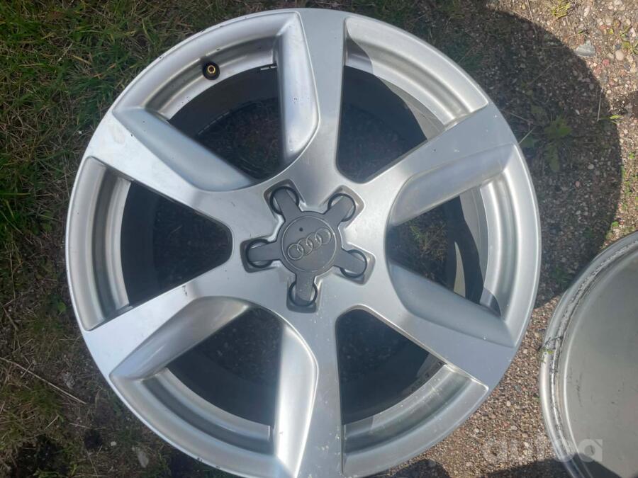 Audi, valuveljed