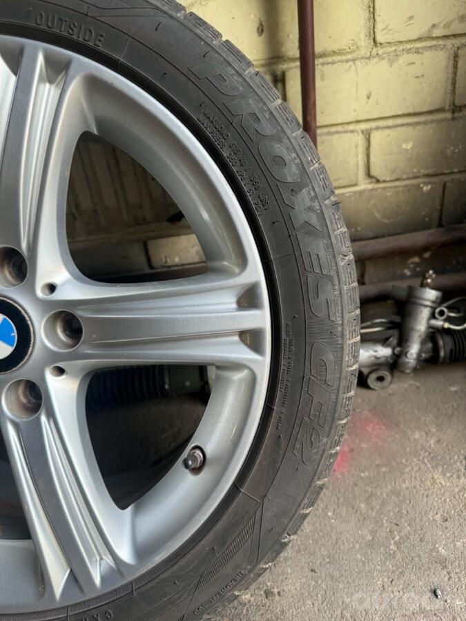 Bmw, valuveljed