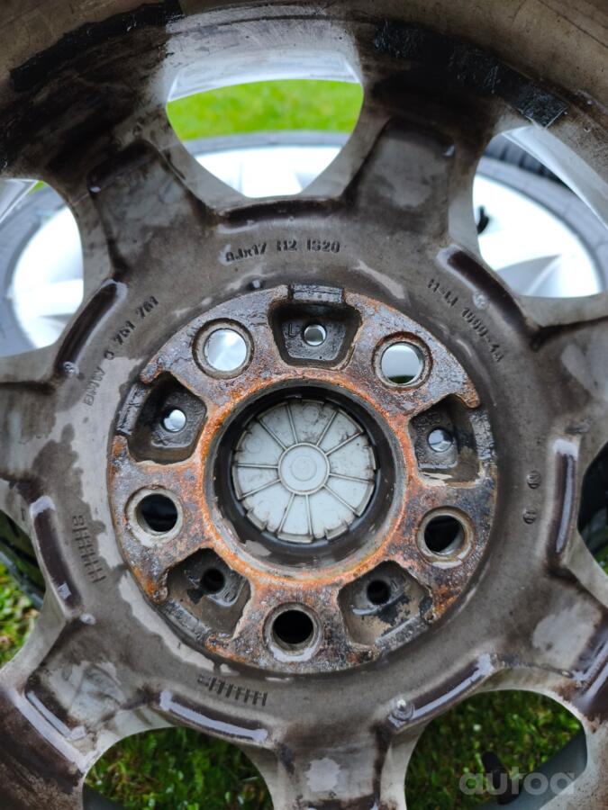 BMW, valuveljed