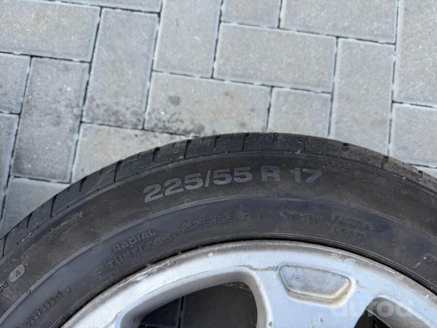 Audi, VW, valuveljed